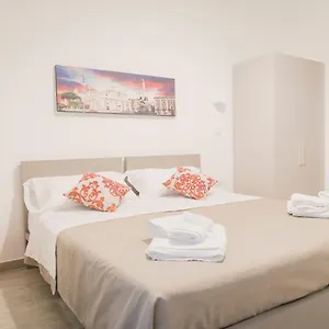 fladi-house-bb.taorminaitalyhotels.com/